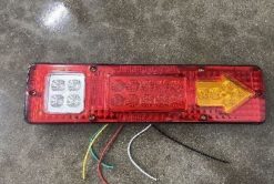 ไฟท้ายเหลี่ยม เพกาซัส มินิ 24V